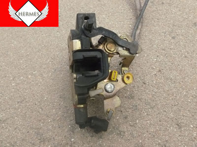 1998 Ford Expedition XLT - Door Latch, Rear Left